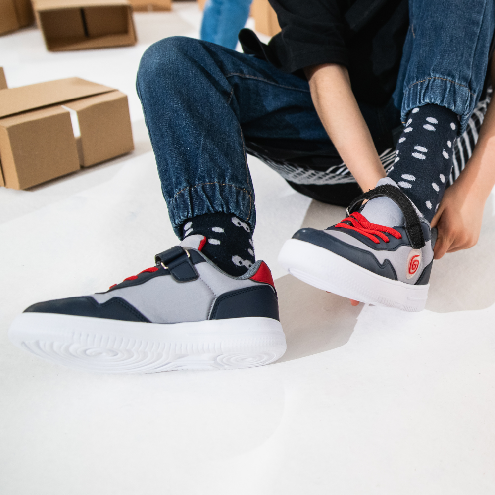 Sneakers sporty con logo